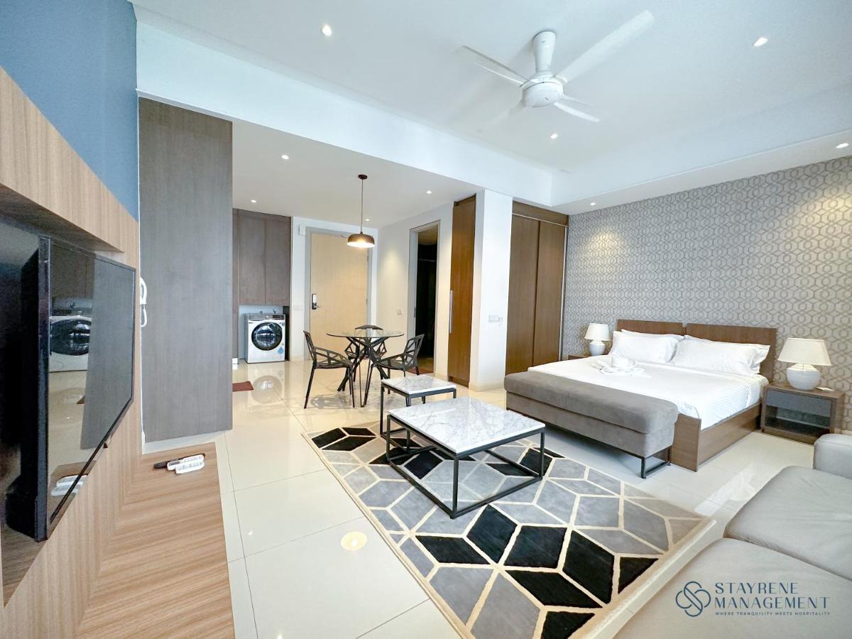 Grand Medini Residence Nusajaya By Stayrene Ruang foto